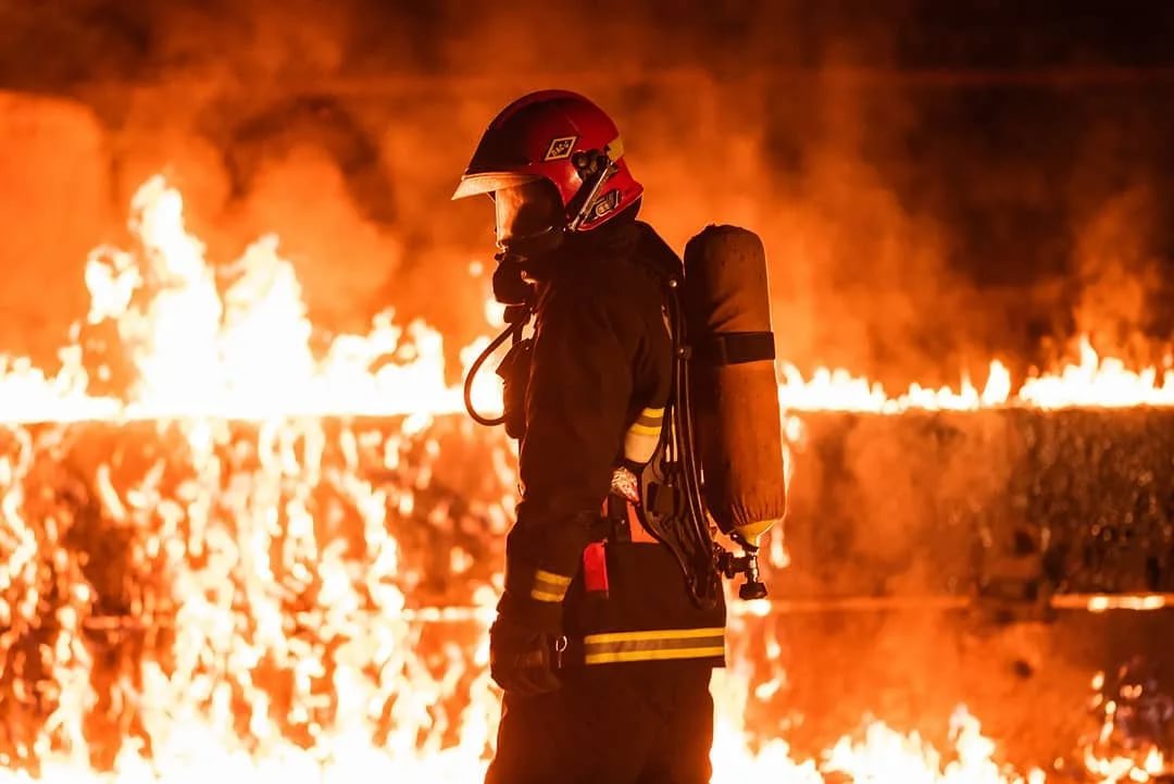 خطرات شغل آتش نشانی